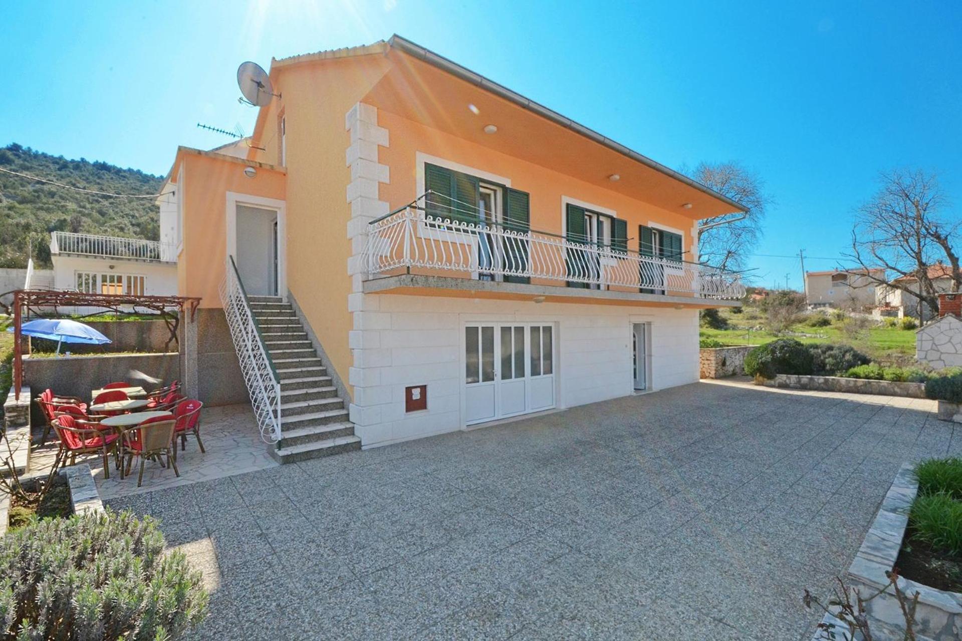 Apartments With A Parking Space Marina, Trogir - 11554 Extérieur photo